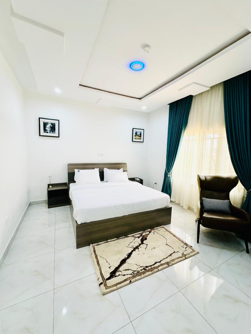 Luxury Suites